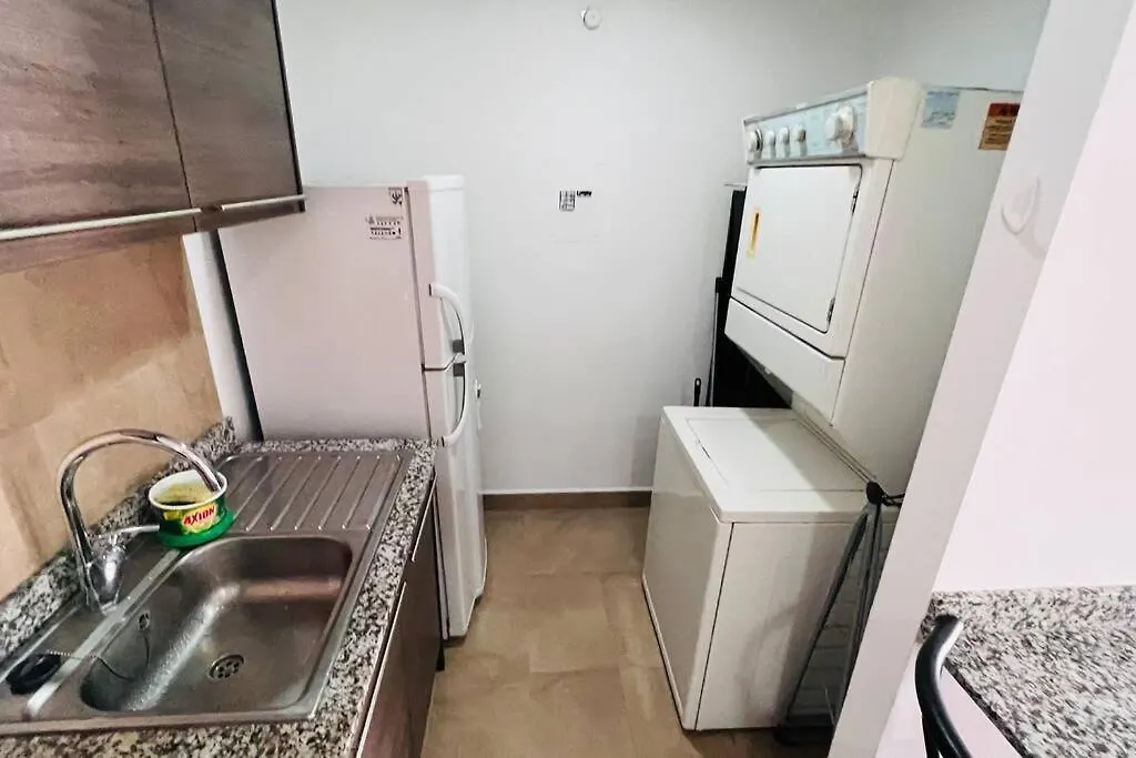 Suite De 1 Dormitorio, 2 Sofa Cama, Wiffi, 3 Personas, Junto Hotel Sheraton Piscina Gym Quito 0*,  Ecuador