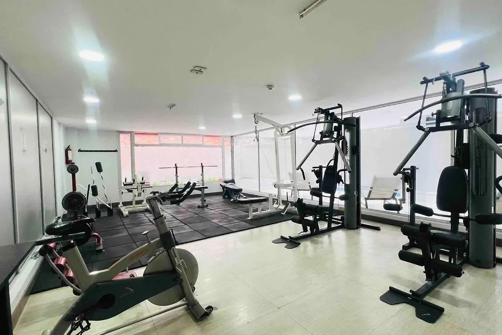 Apartment Suite De 1 Dormitorio, 2 Sofa Cama, Wiffi, 3 Personas, Junto Hotel Sheraton Piscina Gym Quito Ecuador